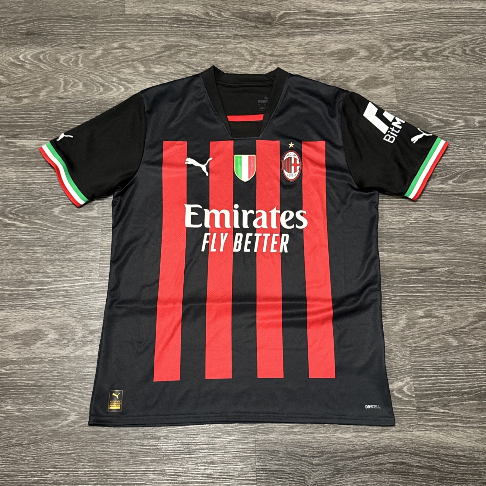 Men’s Puma AC Milan Authentic Home 22-23 Jersey Size Large