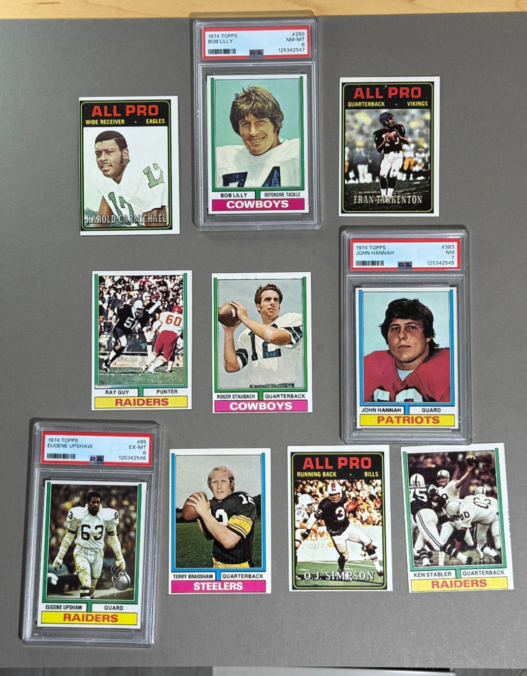 1974 Topps Football Set. 527/528 Cards in Binder. EX-MT