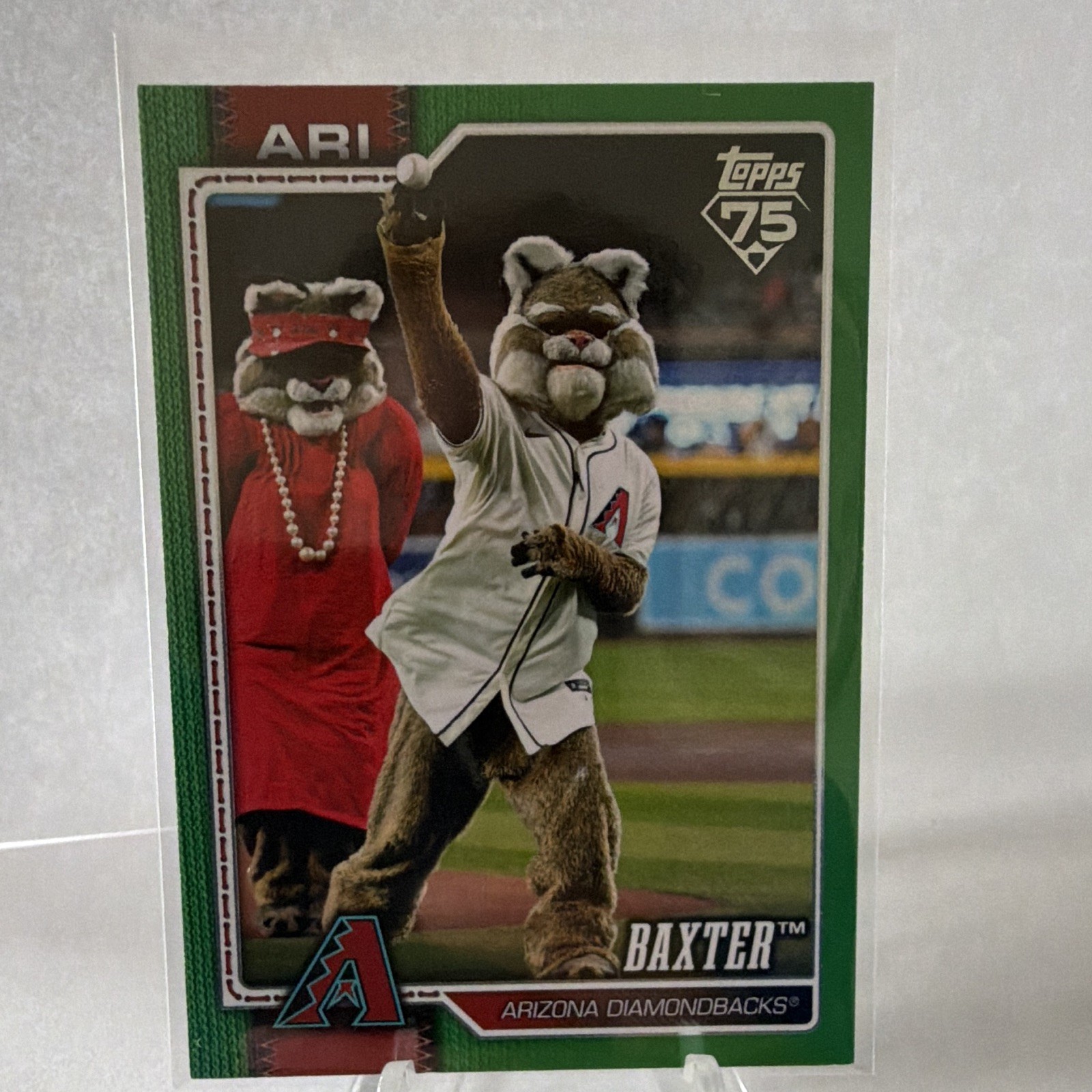 Topps 2026 Series 1 Arizona Diamondbacks Baxter Mascot Serial #M-1 /99