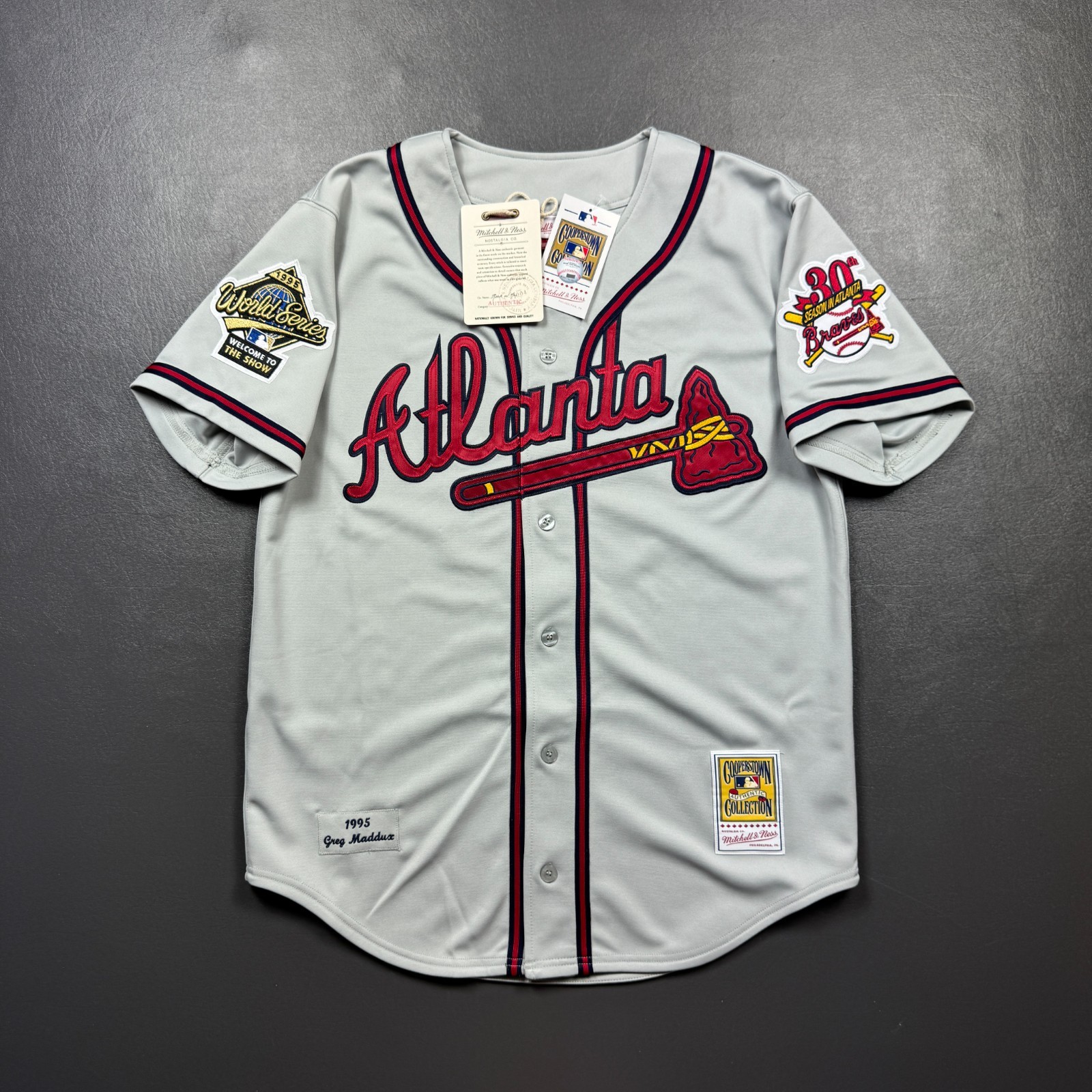 100% Authentic Greg Maddux Mitchell Ness 1995 Atlanta Braves Jersey Size 44 L