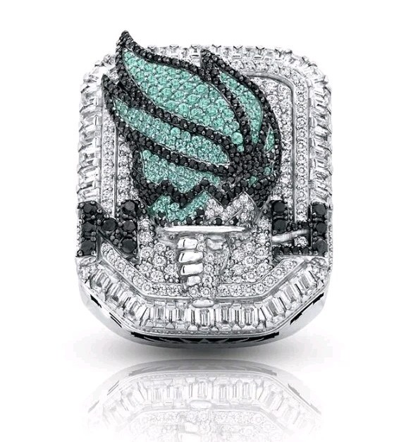 LIBERTY🗽NEW STYLE 2024 COLLECTORS SOUVENIR WOMENS BASKETBALL🏀SIZE 11 FAN RING!