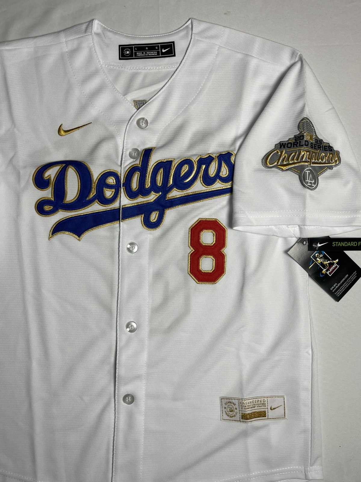 Los Angeles Dodgers Enrique ‘Kike’ Hernandez #8 Woman’s Gold Collection Jersey