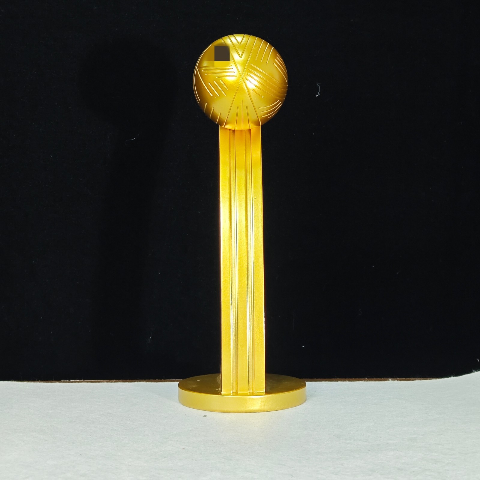 Best Football Soccer Player Gold Ball Resin Replica 36cm Trophy For Messi Fans