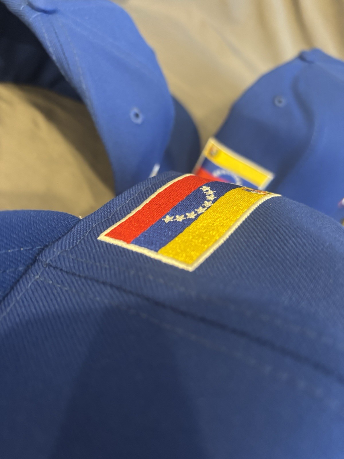 NEW ERA Venezuela 🇻🇪 World Baseball Classic 2026 BLUE FITTED CERRADA Azul HAT
