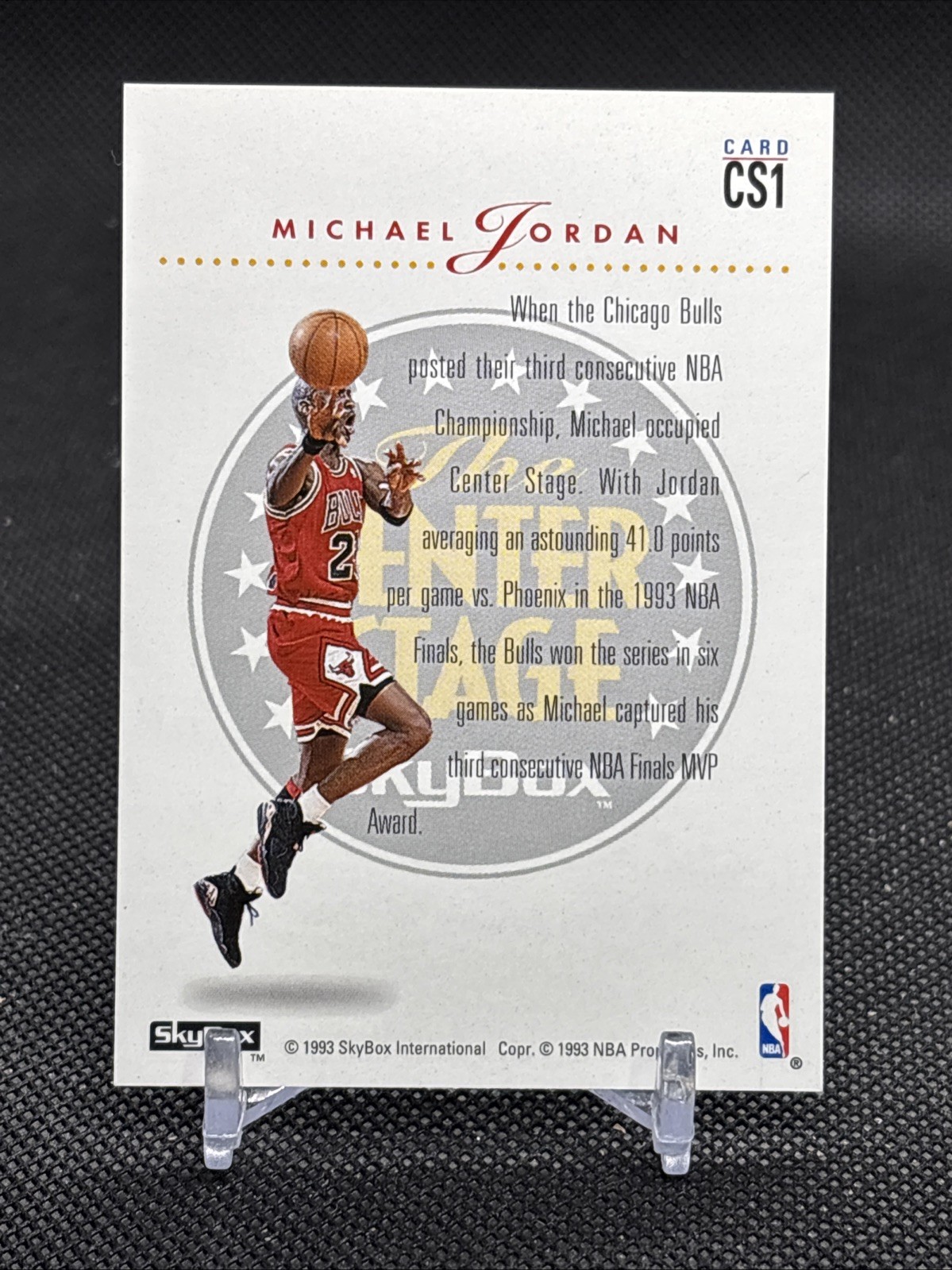 1993-94 Skybox Premium – Insert The Center Stage Michael Jordan #CS1 Bulls