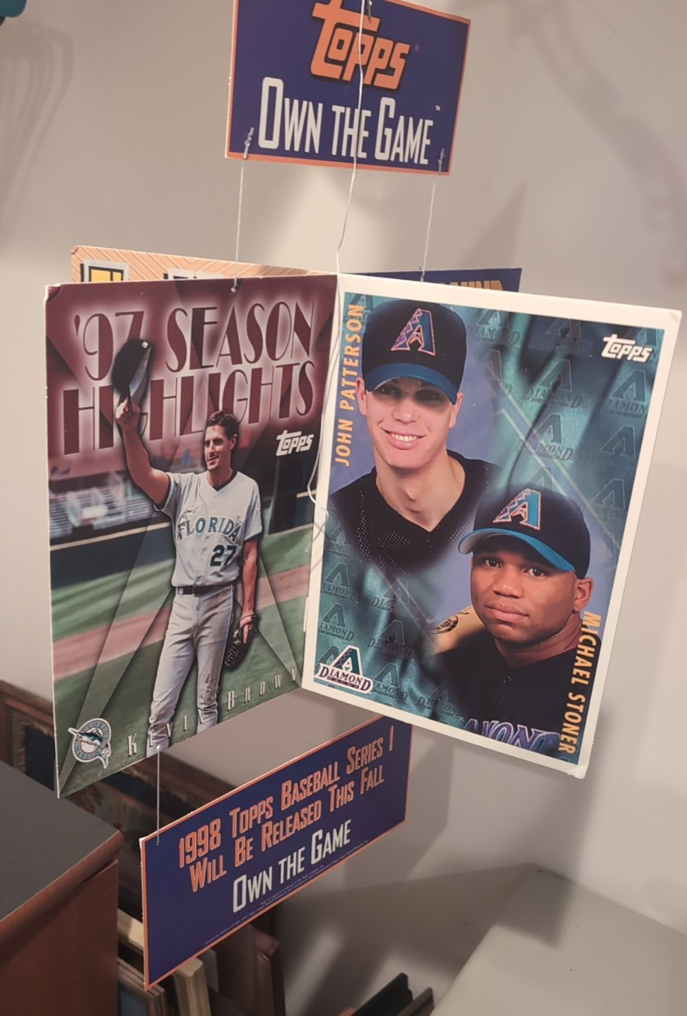 1997 Topps Baseball Hanging POS Oversized Card Display