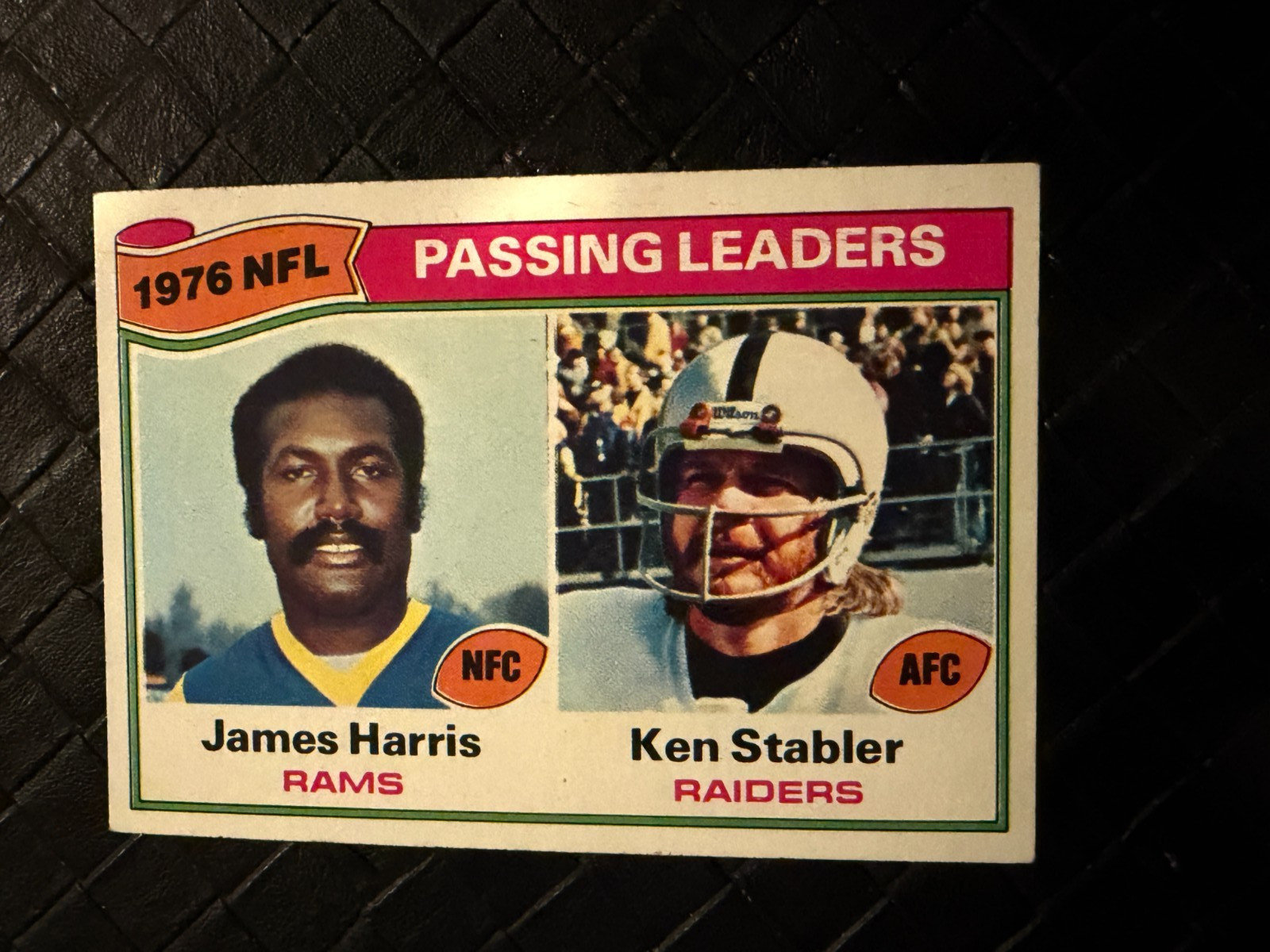 1977 Topps NFL FOOTBALL Trading Cards Complete Your Set U Pick Walter Payton 1/3