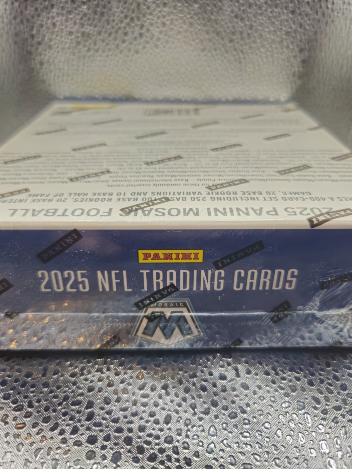 Panini Mosaic 2025 NFL Football Mega Box -NEW- 10 Purple Reactive Parallels
