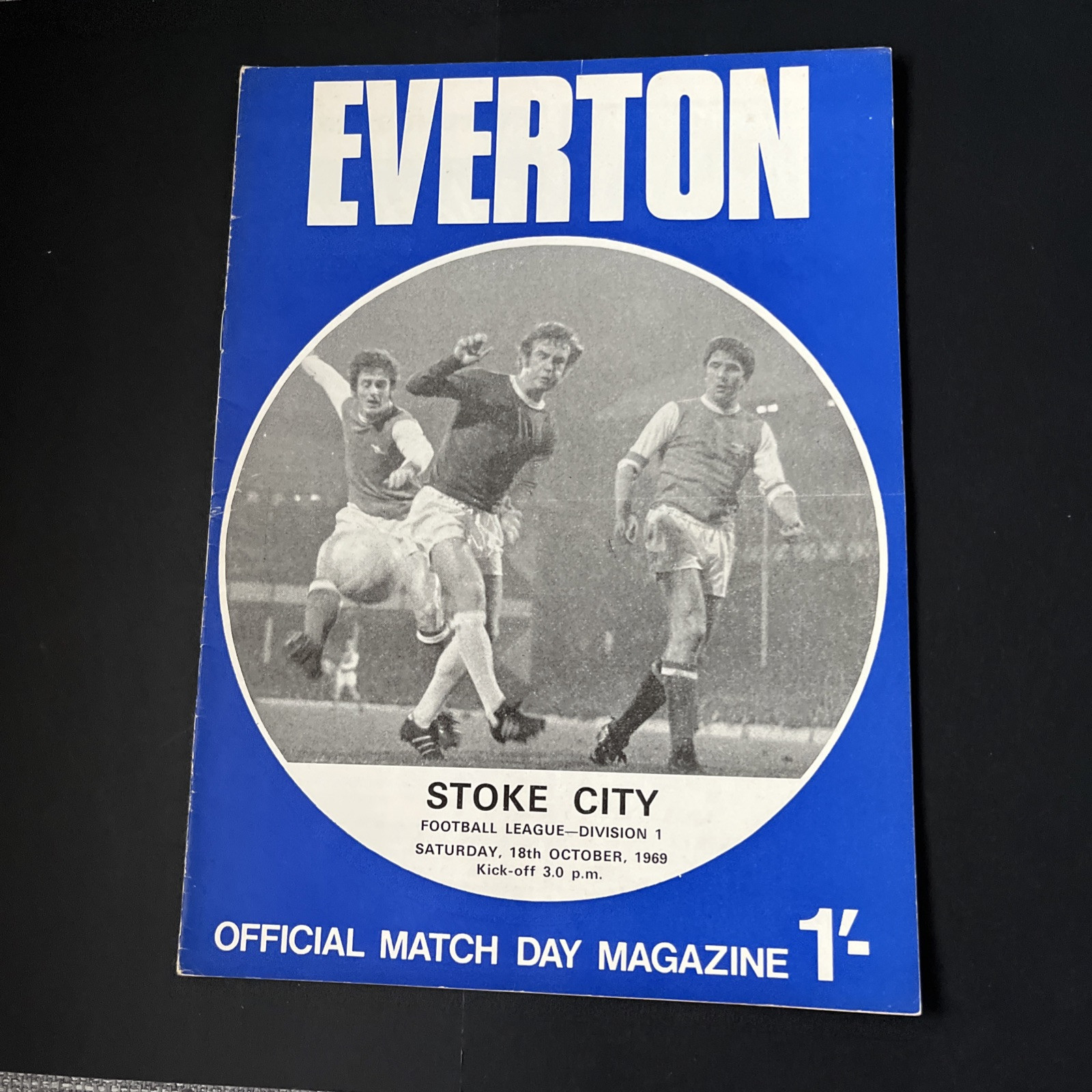 (2) DIVISION 1 Everton v Stoke City 18.10.1969