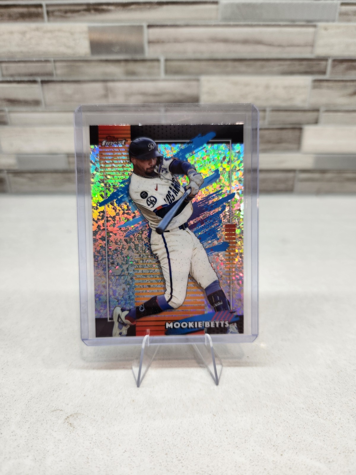 2026 Topps Finest Uncommon Mookie Betts Mini Diamond Refractor Dodgers