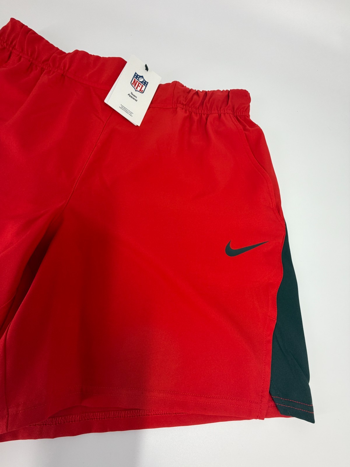 Nike Kansas City Chiefs Mens Red Black Dri Fit Victory Shorts 7″ Size L NWT