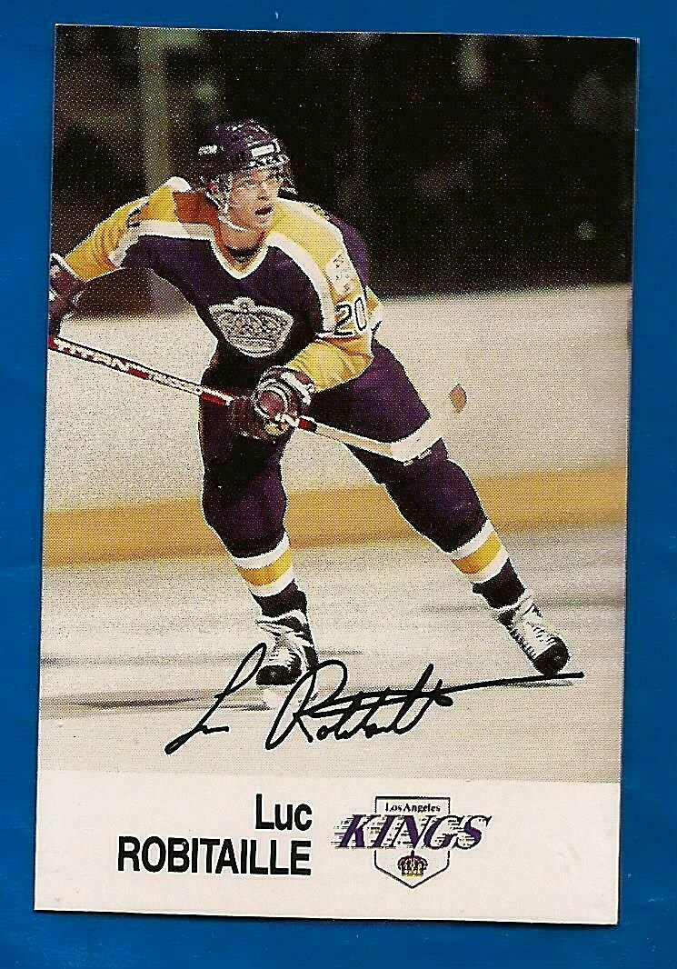 ESSO Oil Co. HOCKEY CARD LUC ROBITAILLE LOS ANGELES KINGS NM MINT