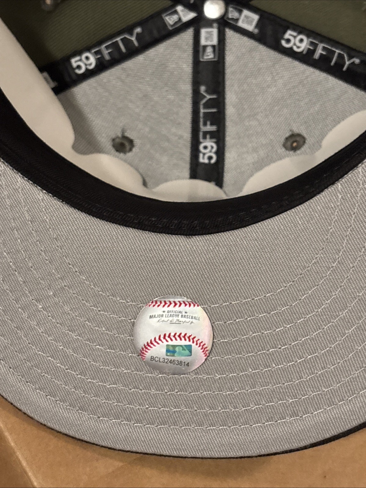Chicago Cubs Hat New Era 59Fifty Olive Green/Black Harry Caray Patch Size 7-1/2
