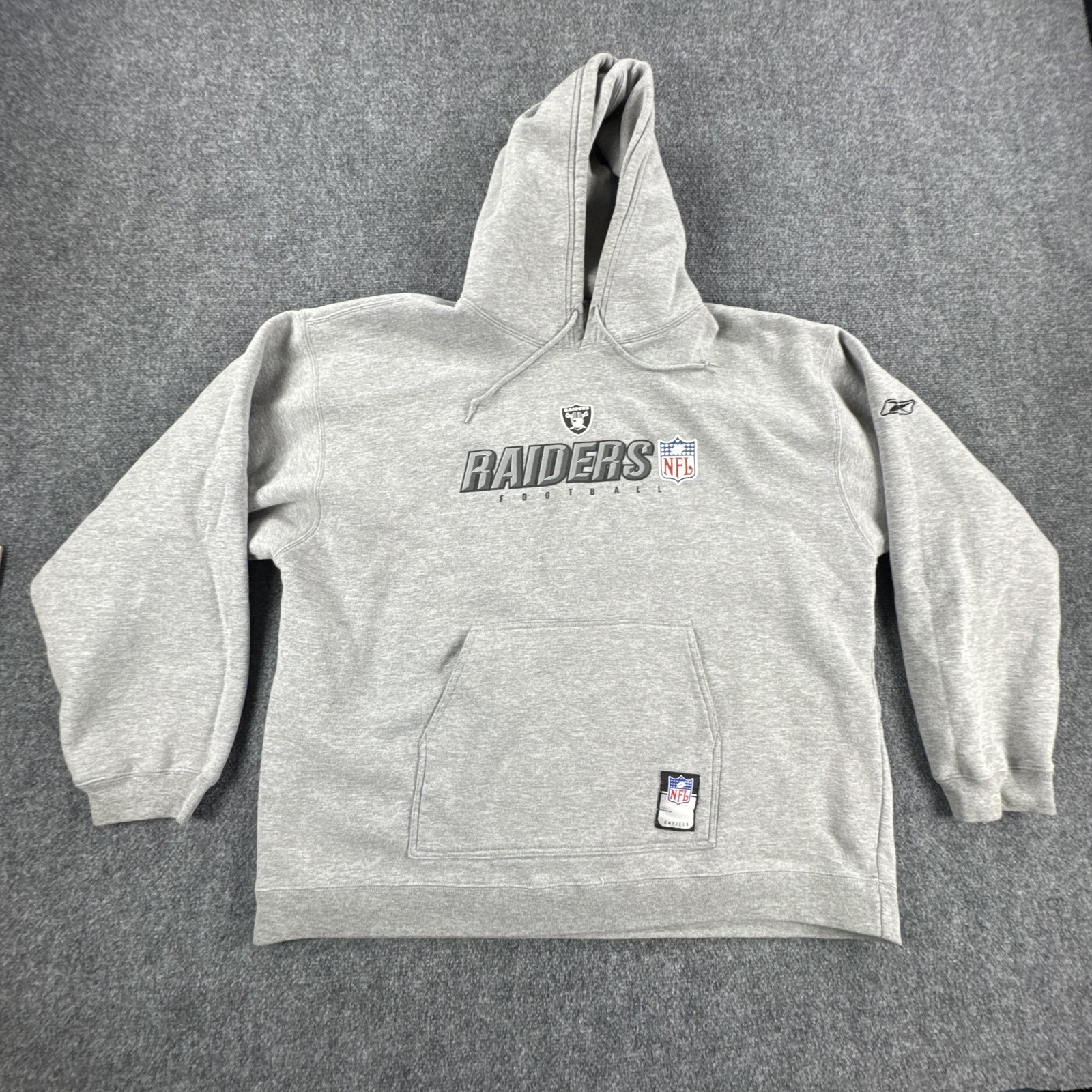Vintage Oakland Raiders Sweatshirt Mens 2XL Gray NFL Football Reebok Hoodie