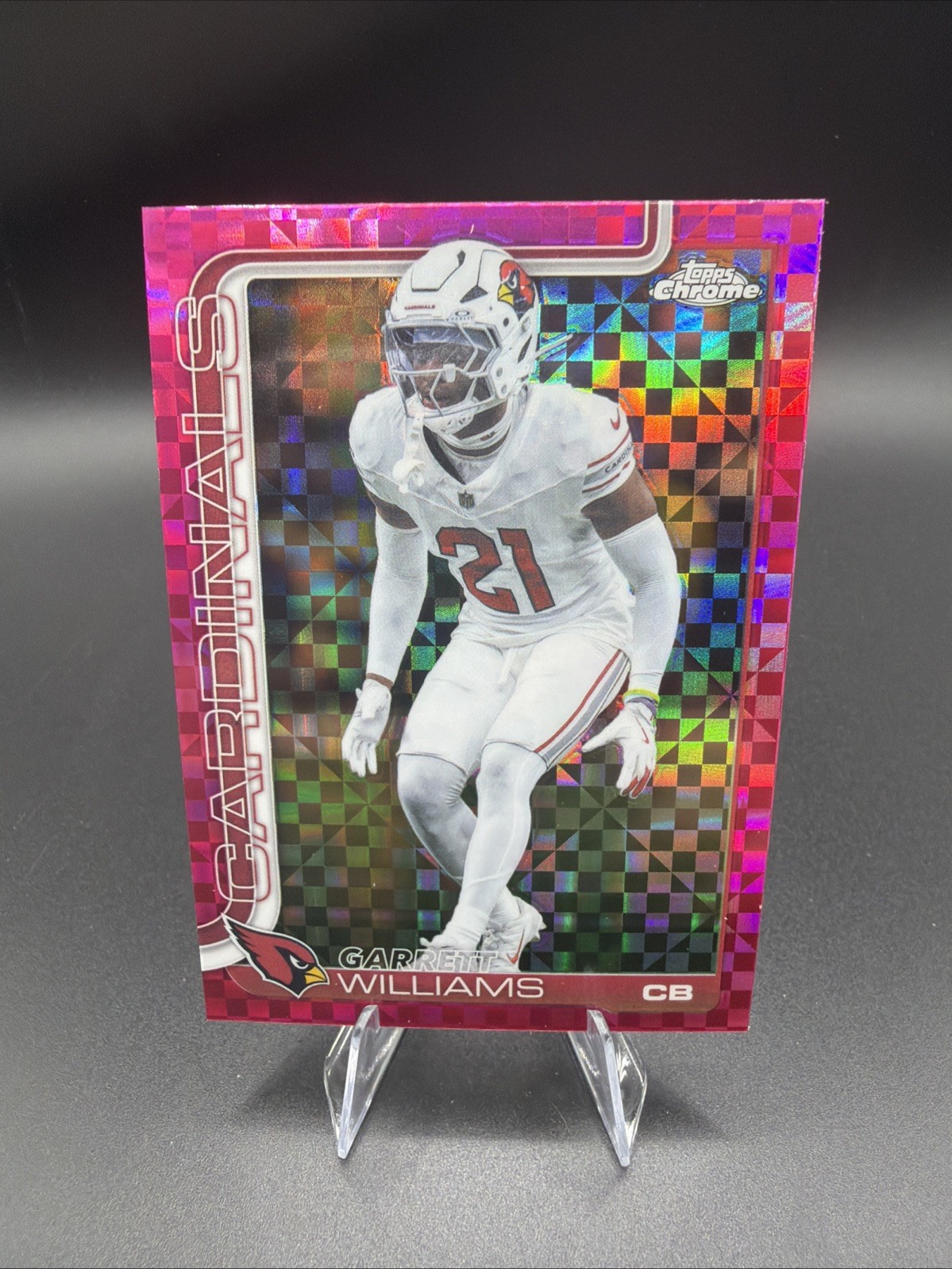 2025 Topps Chrome #6 Garrett Williams Hot Pink X-Fractor