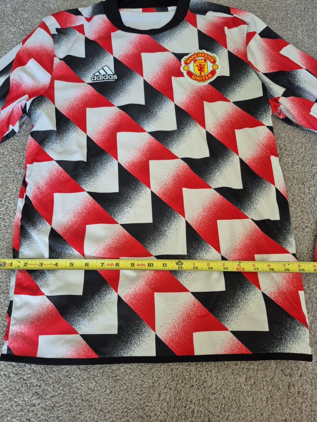 Adidas MANCHESTER UNITED 2022-2023 Pre Match Shirt Long Sleeve Medium (H56683)