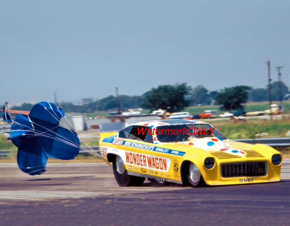 Don Schumacher “Wonder Wagon” 1973 Chevy Vega NITRO Funny Car PHOTO! #(39a)