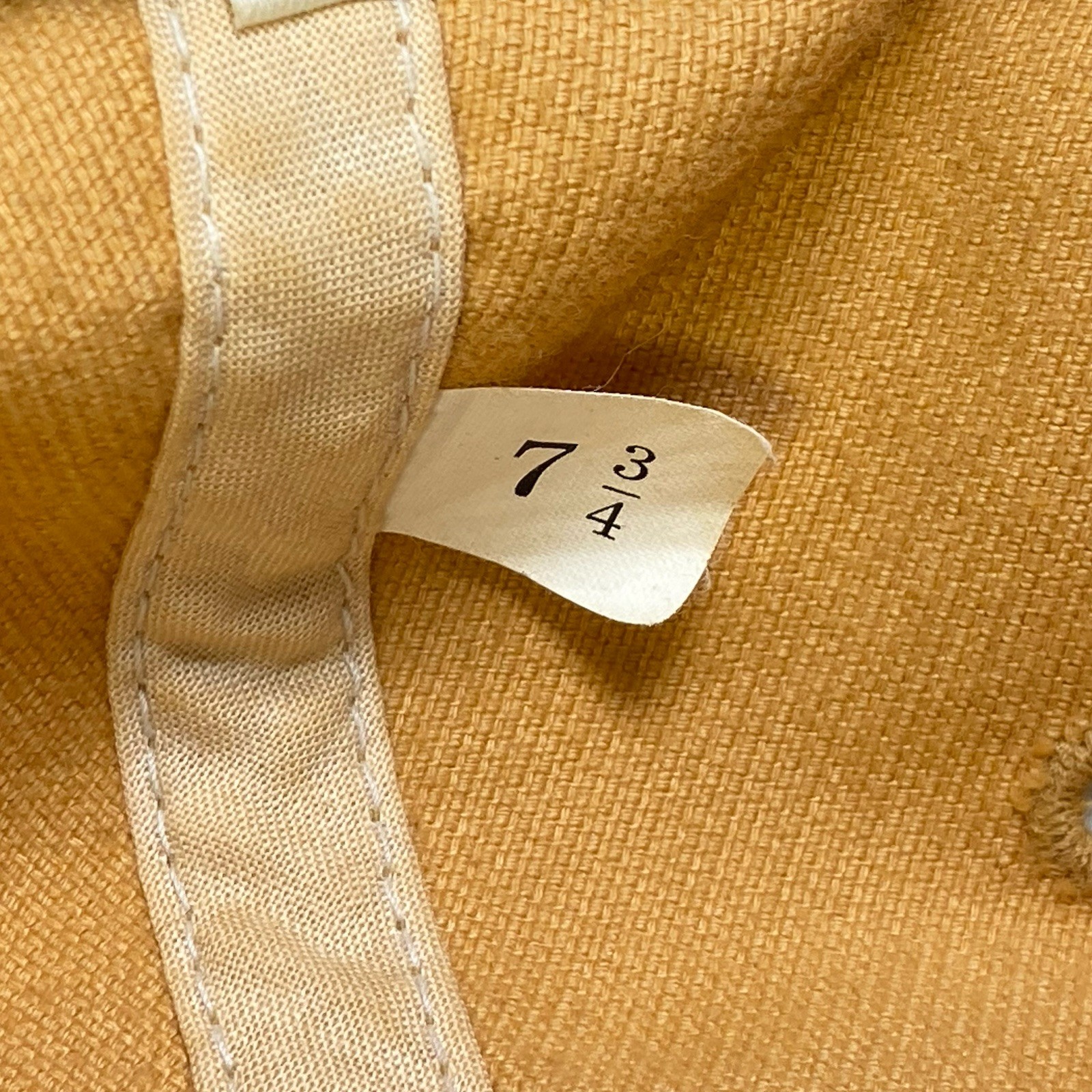 New York Giants NFL Reebok Fitted Cap Hat Size 7 3/4 Tan Gold Brown Football