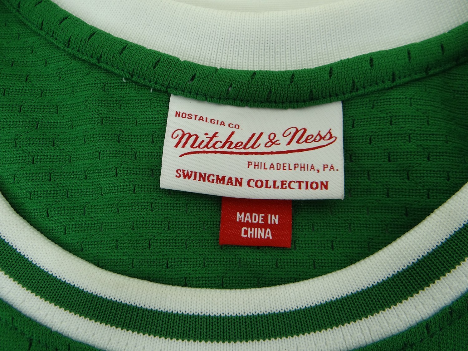 Larry Bird Celtics Mitchell & Ness Swingman 85-86 Season Jersey Framed UNSIGNED