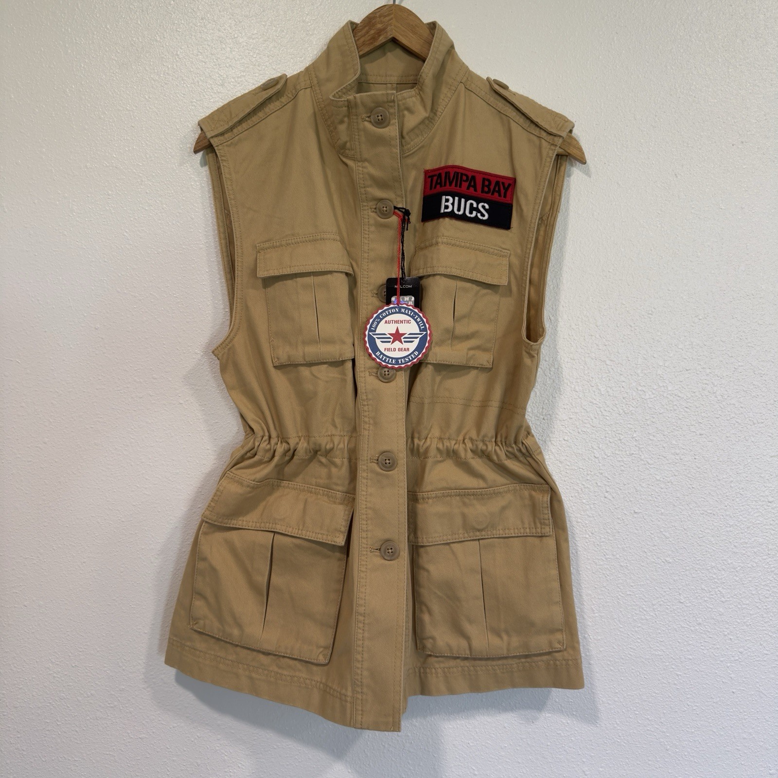 Tampa Bay Buccaneers NFL Khaki Cargo Utility Vest 100% Cotton Women’s Small NWT