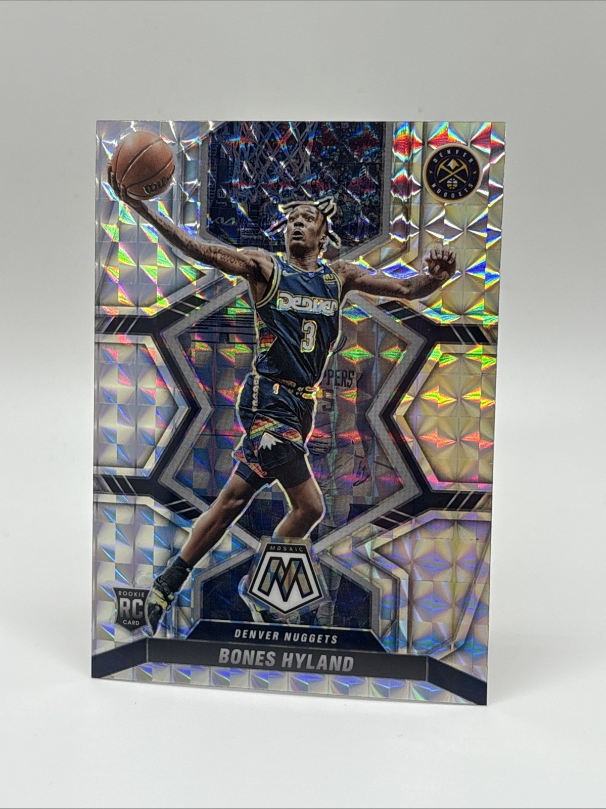 2021-22 Panini Mosaic – Silver Rookie RC #214 Bones Hyland