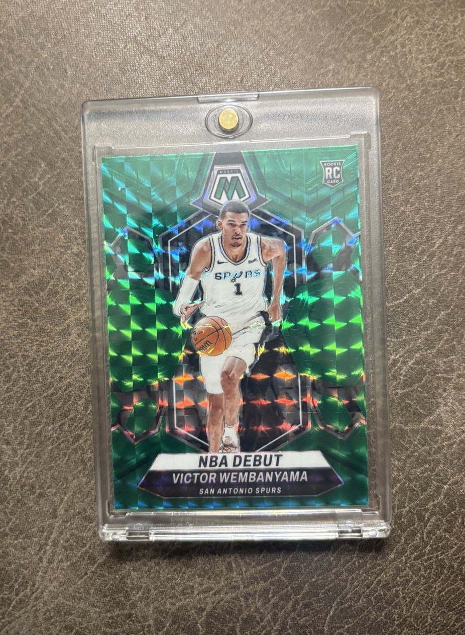 2023-24 Panini Mosaic – NBA Debut Victor Wembanyama #257 Green Mosaic Prizm (RC)