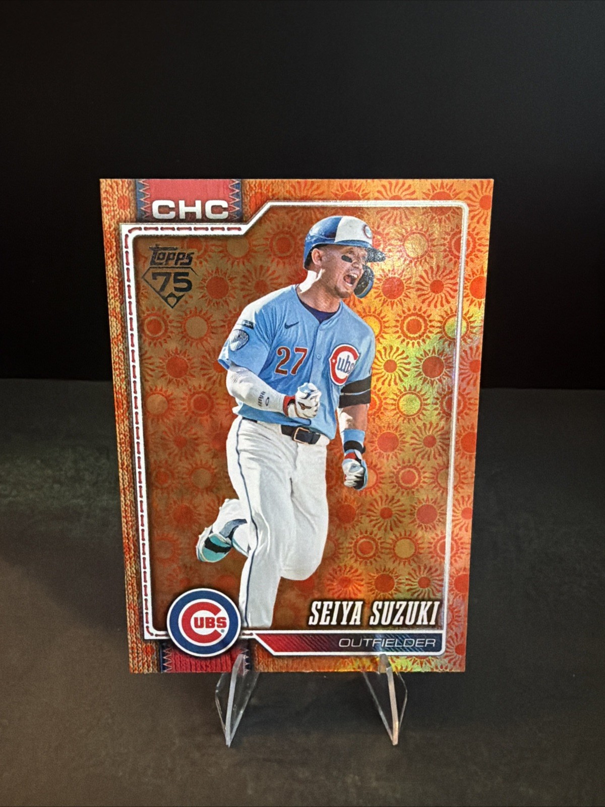 2026 Topps Series 2 Orange “SUN” Holo Foil Parallel #685 Seiya Suzuki, Chicago C