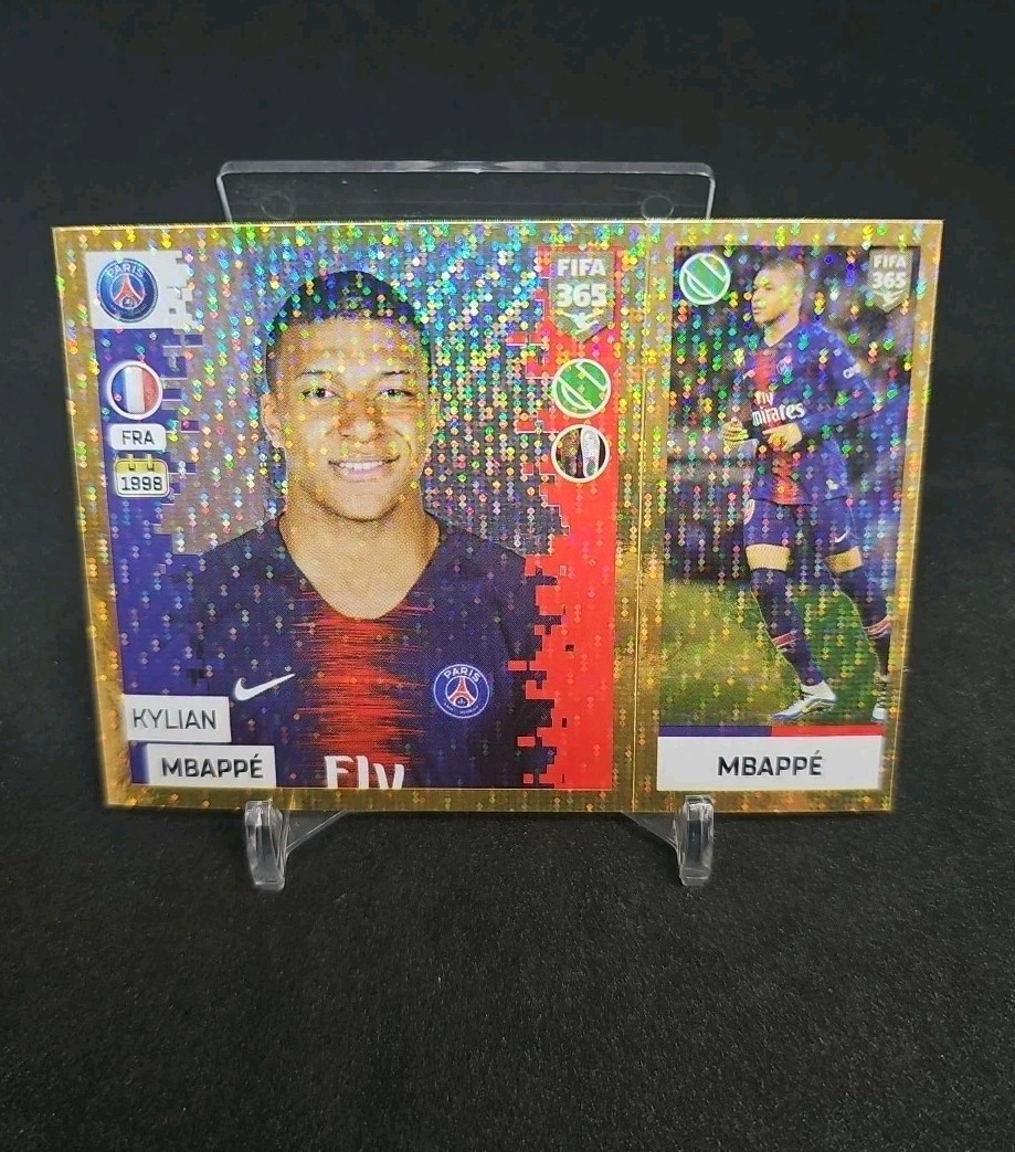 2018 Panini Fifa 365 – Kylian Mbappé #157 Gray Back PSG France