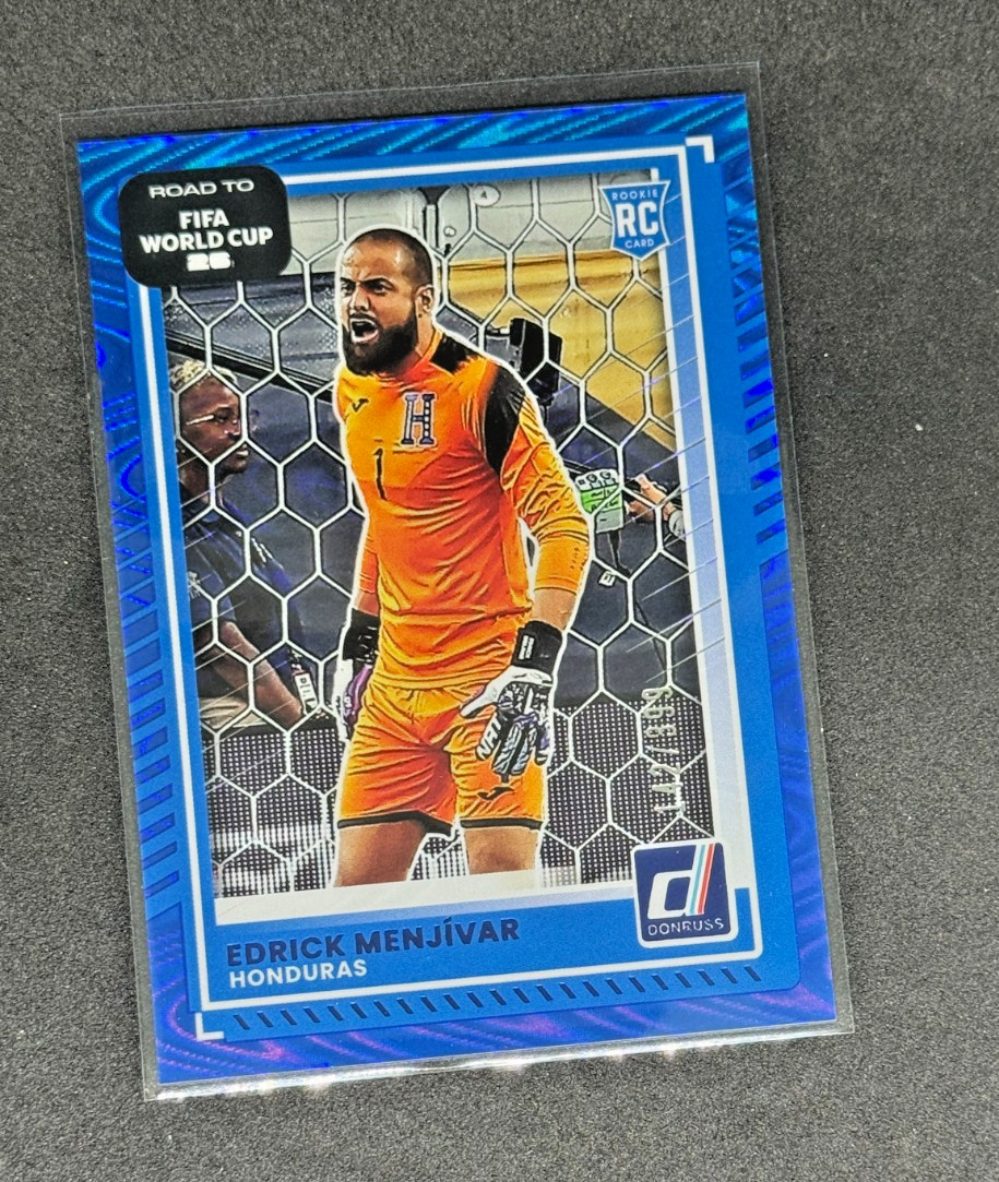 2025-2026 Donruss Road to World Cup Edrick Menjivar Blue Honduras 142/399 (RC)