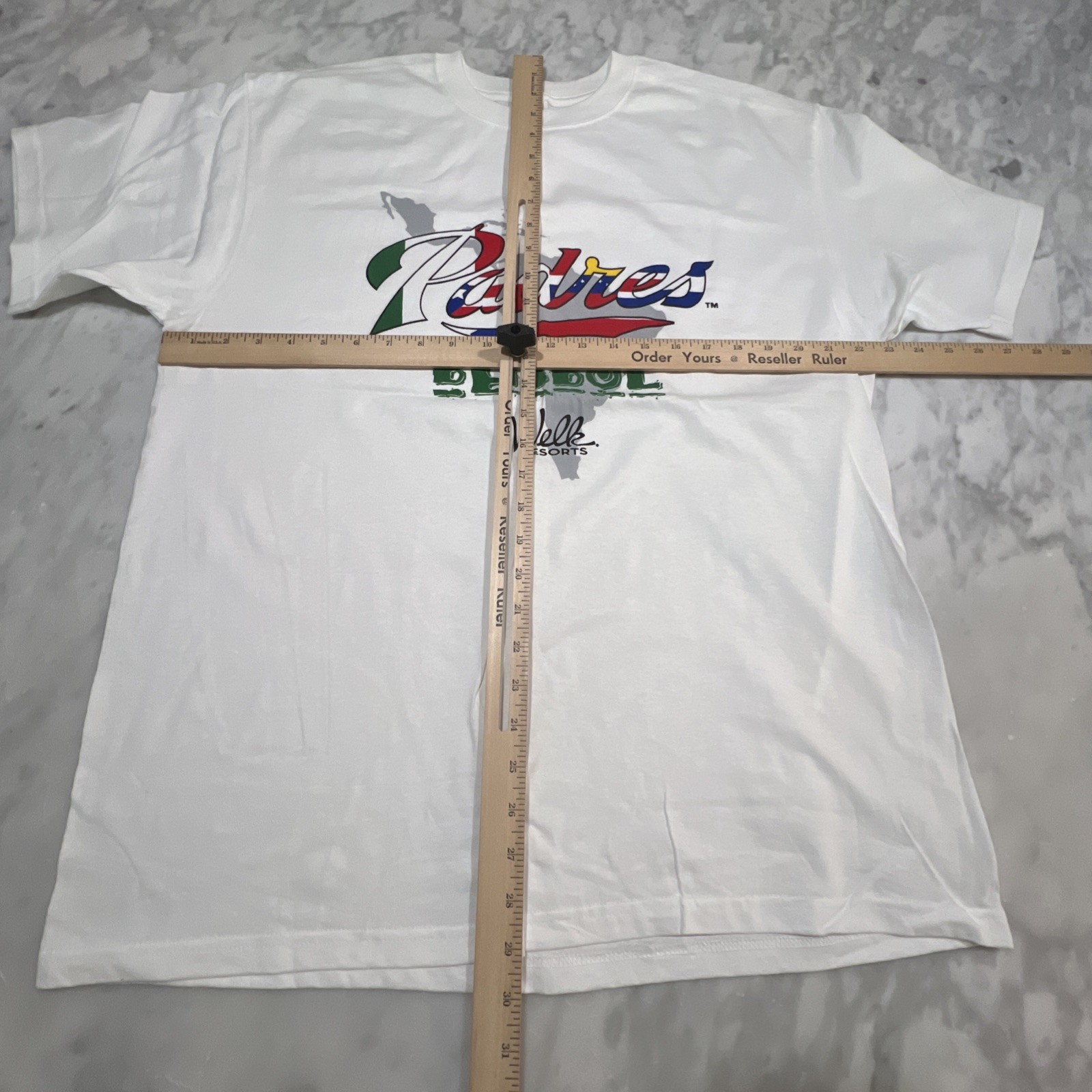 Vintage San Diego Padres Beisbol TShirt Men XL Latin American Stadium Giveaway