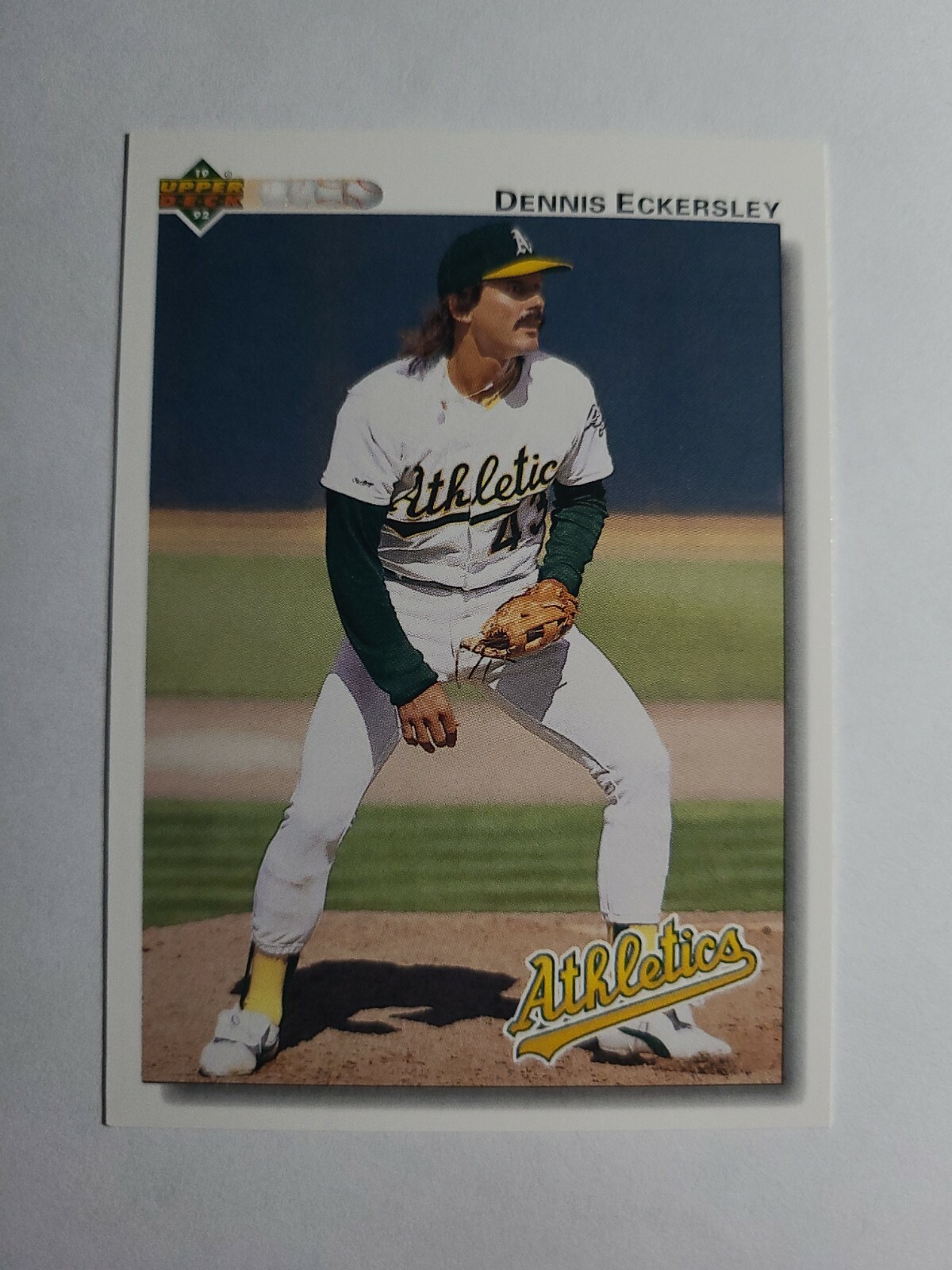 DENNIS ECKERSLEY 1992 UPPER DECK BASEBALL CARD # 331 D4621