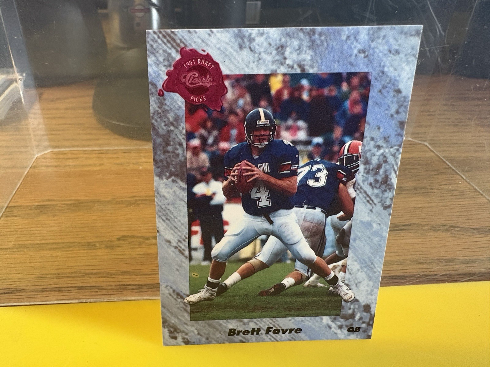 1991 Classic Draft Picks – #129 Brett Favre (RC) Packers Straight From Pack