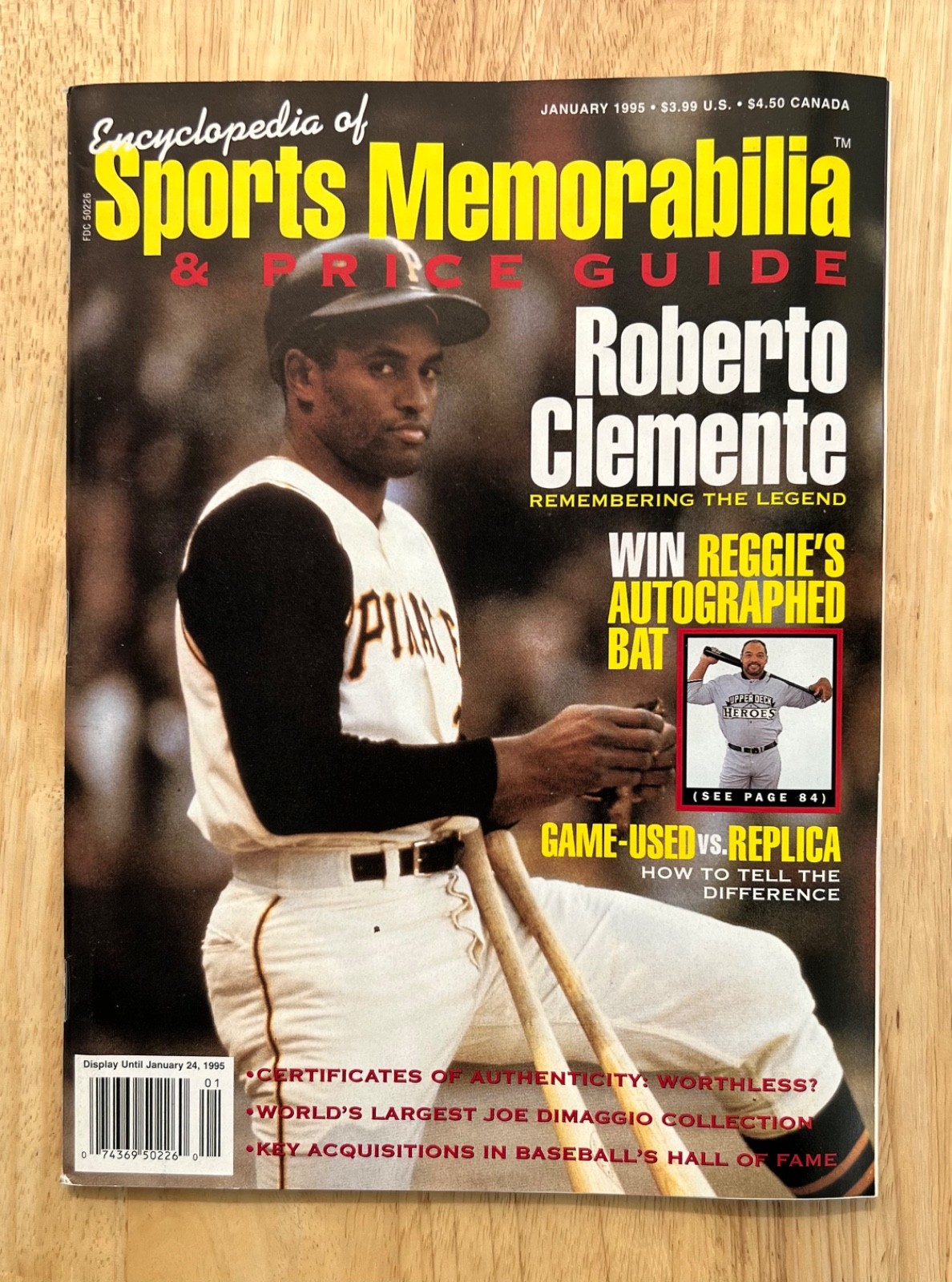 Jan.1995 (Roberto Clemente) ~ Encyclopedia Of Sports Memorabilia & Price Guide