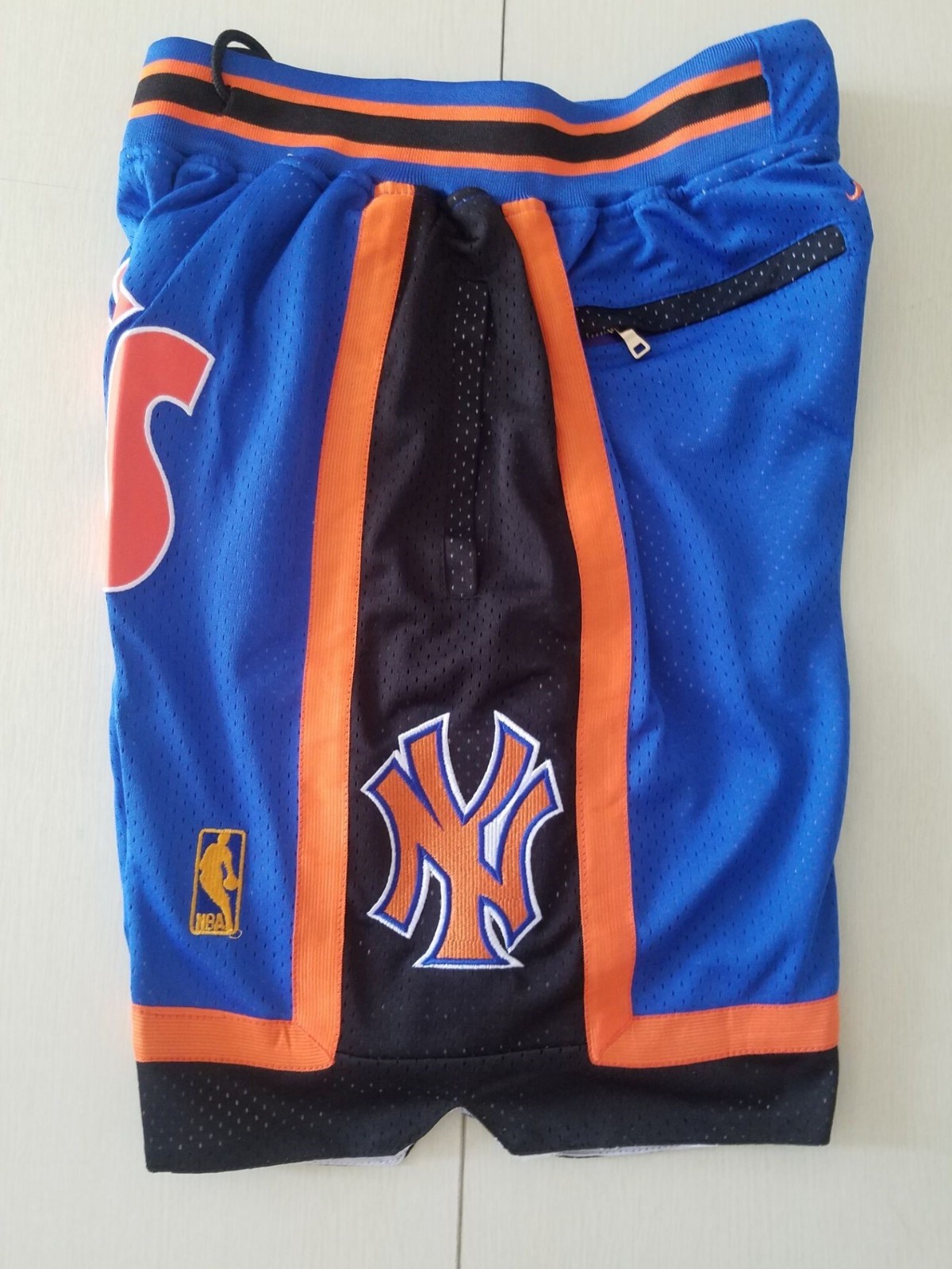New York Knicks Swing Retro Men Blue Basketball Shorts