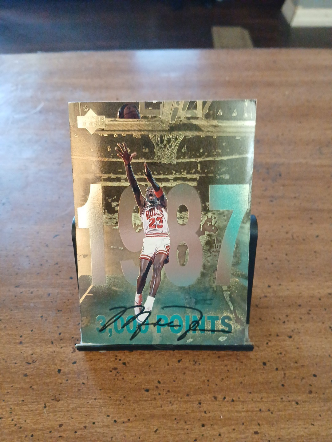 1987-1988 Upper Deck Michael Jordan Jumbo Card #3of12 3 1/2 by 5 Inches Bulls.