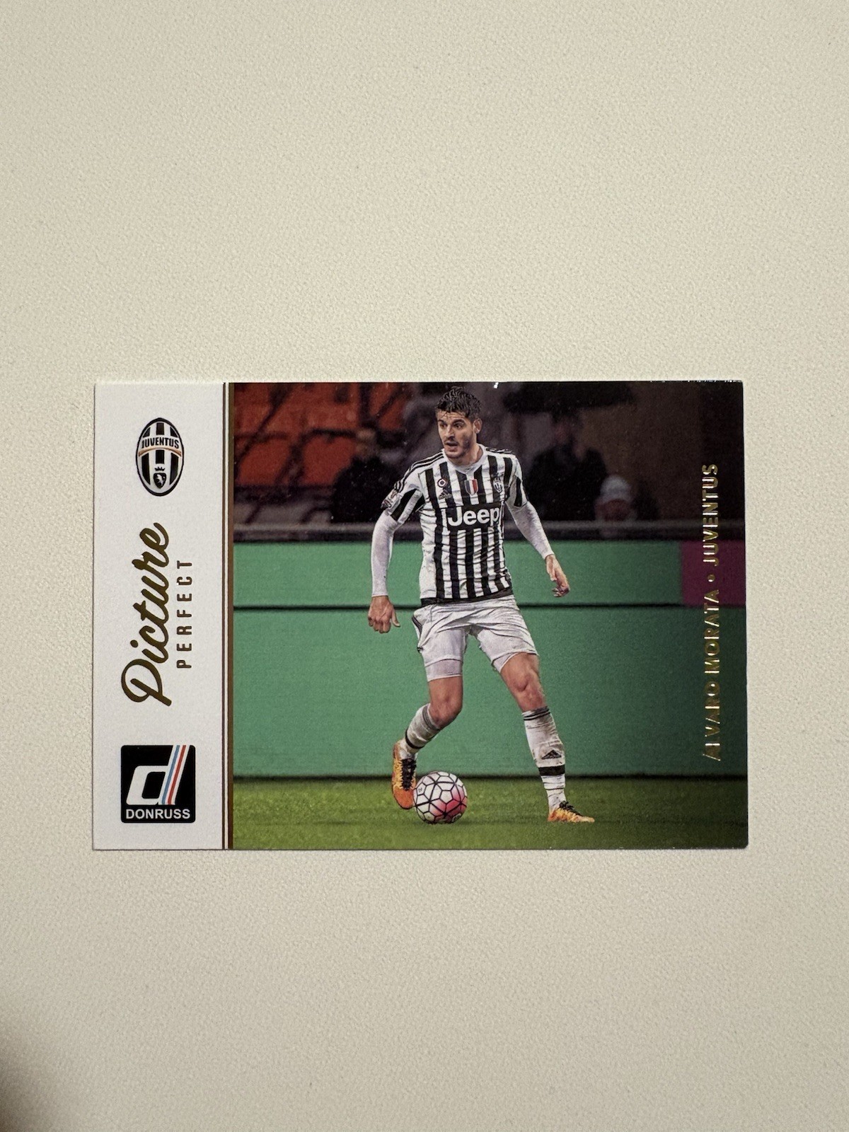 2016-17 Panini Donruss – Picture Perfect Alvaro Morata #49