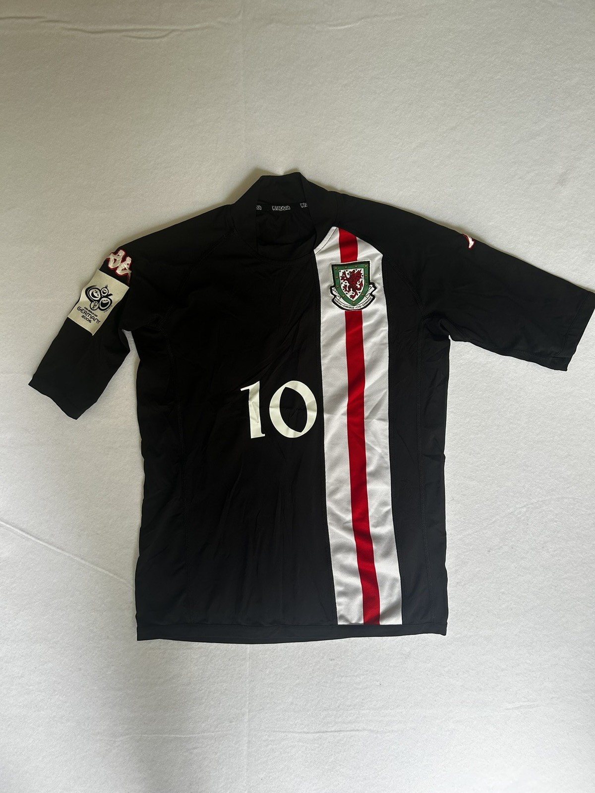 Wales Kappa Away Football Shirt Large Adults