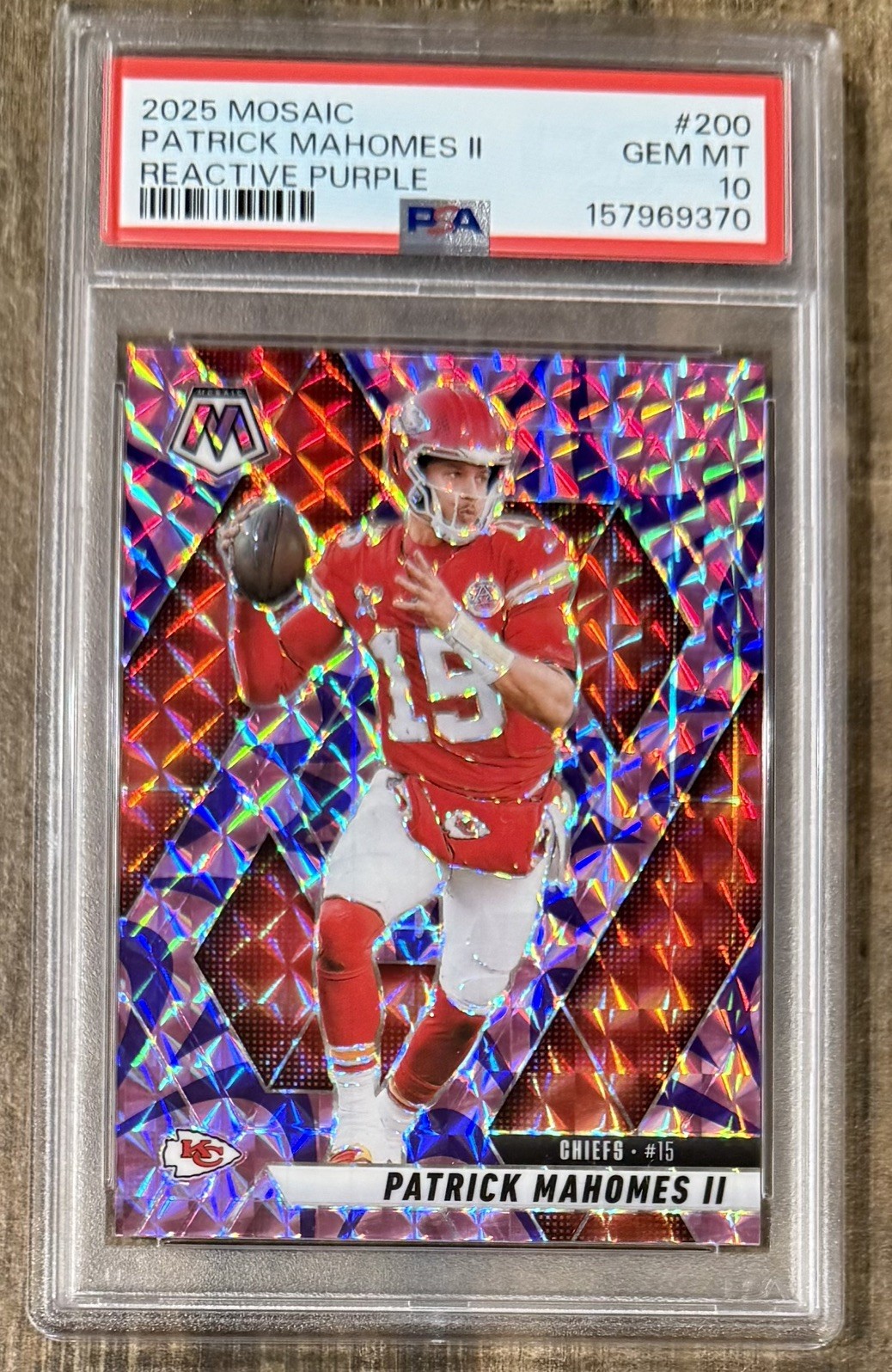 2025 MOSAIC PATRICK MAHOMES II Reactive PURPLE PSA 10💎Rare #200 Chiefs GOAT📈
