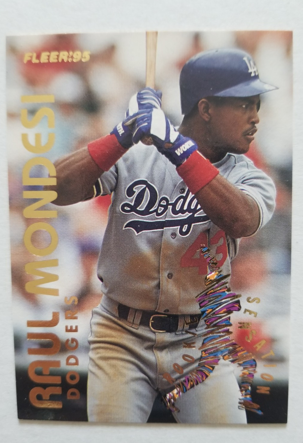1995 Fleer #13 Raul Mondesi Rookie Sensations