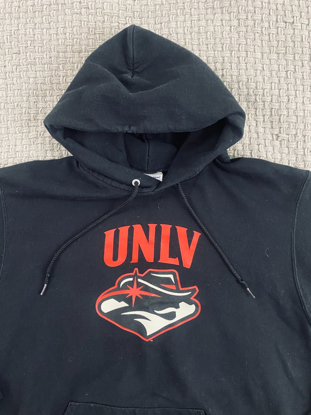 Champion UNLV Rebels Unisex Adult Hoodie Sweatshirt Black Size L