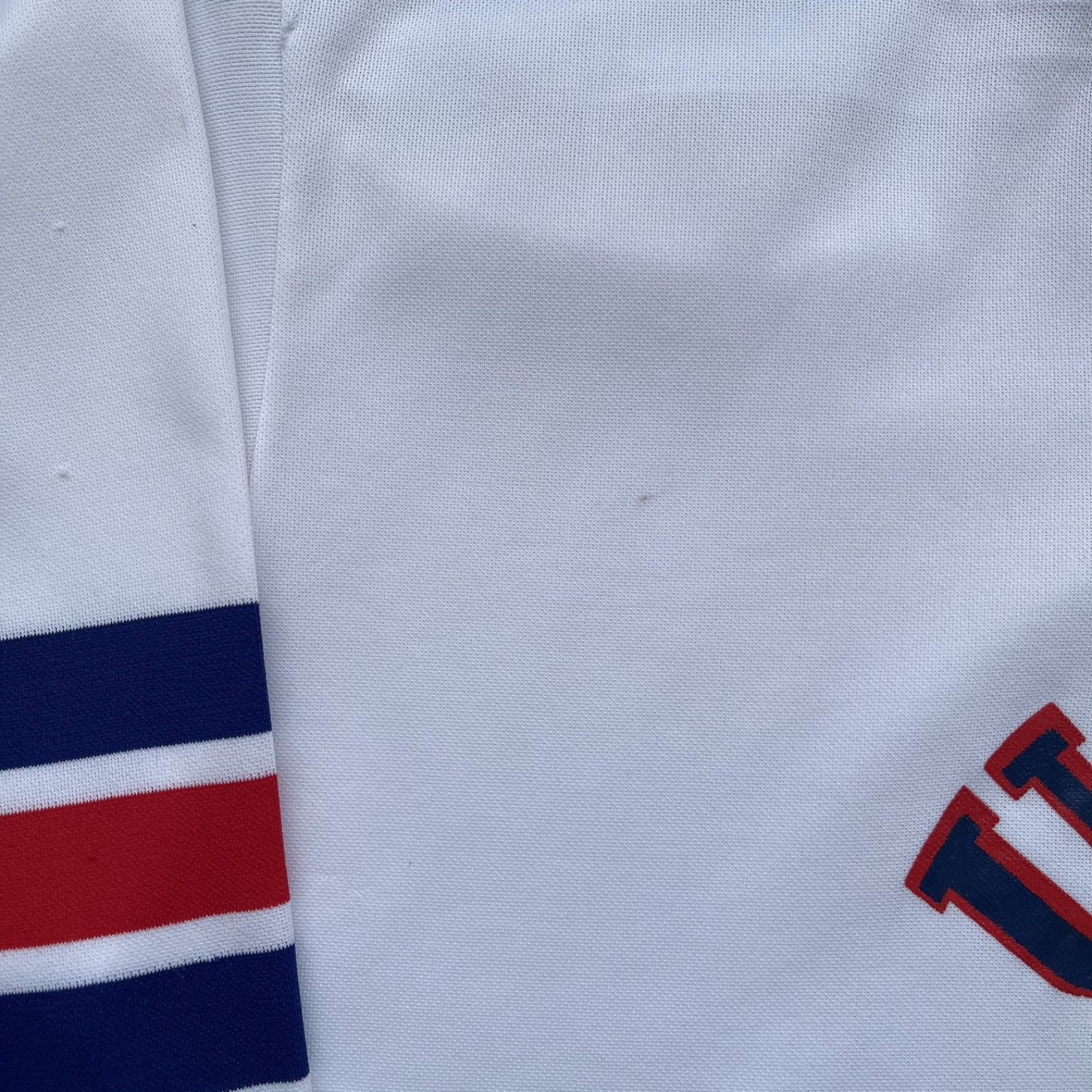 Vintage 1986 USA Europe Hockey Jersey Gunzo’s #2 White Red Blue Adult XL