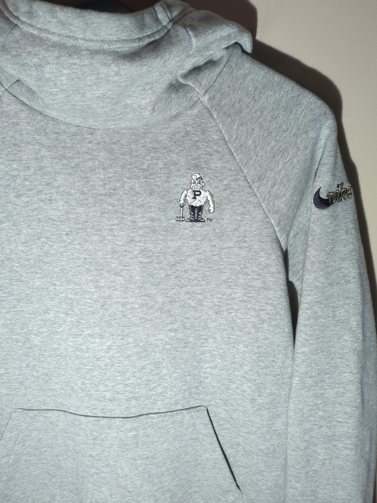 Nike Purdue Boilermakers Logo Mascot Gray Hoodie Sweatshirt S NCAA Basketball