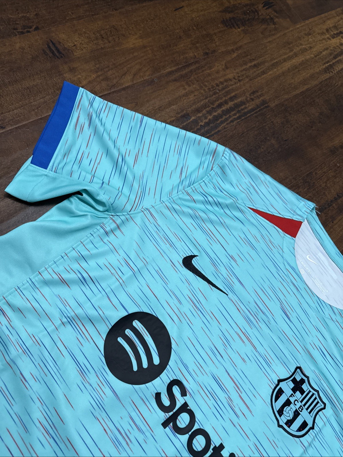 NWT Nike Authentic FC Barcelona Aqua-487 Soccer Jersey DX9820 Men’s L. A4