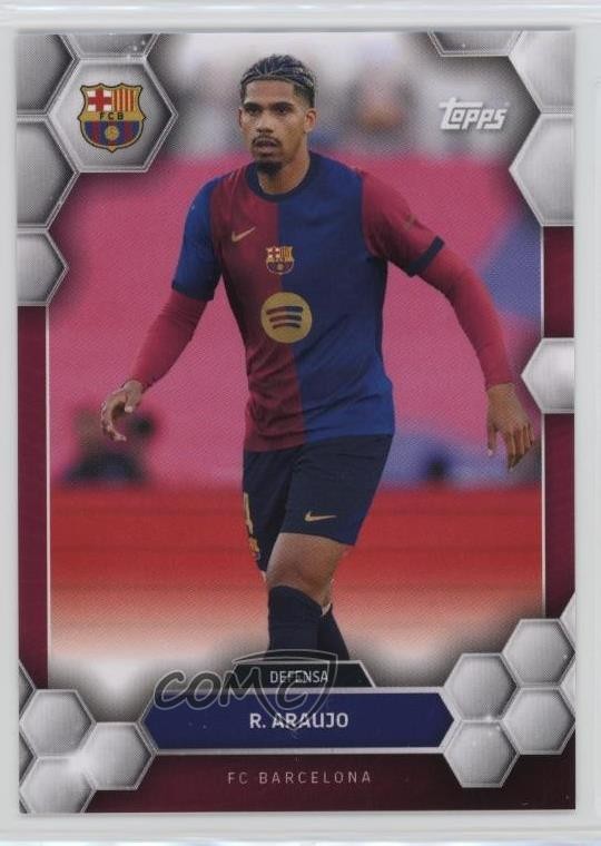 2024-25 Topps FC Barcelona Fan Set Ronald Araujo #5 0jf5