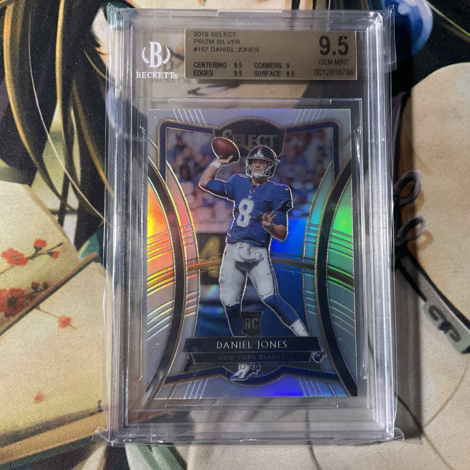 2019 PANINI SELECT FOOTBALL RC REFRACTOR DANIEL JONES BGS 9.5