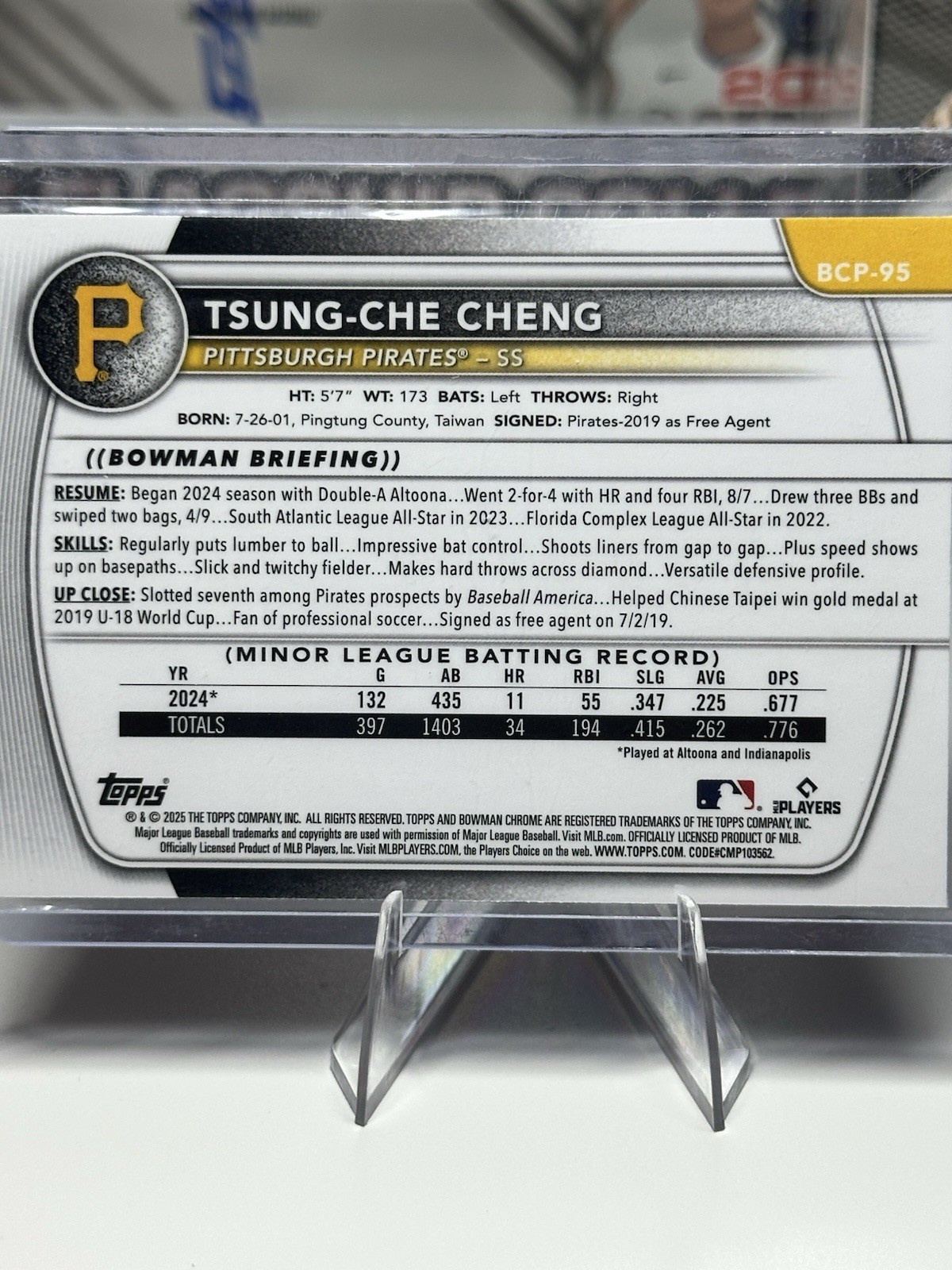 2025 1st BOWMAN CHROME MOJO REFRACTOR BURGANDY /275 TSUNG CHE CHENG Pirates
