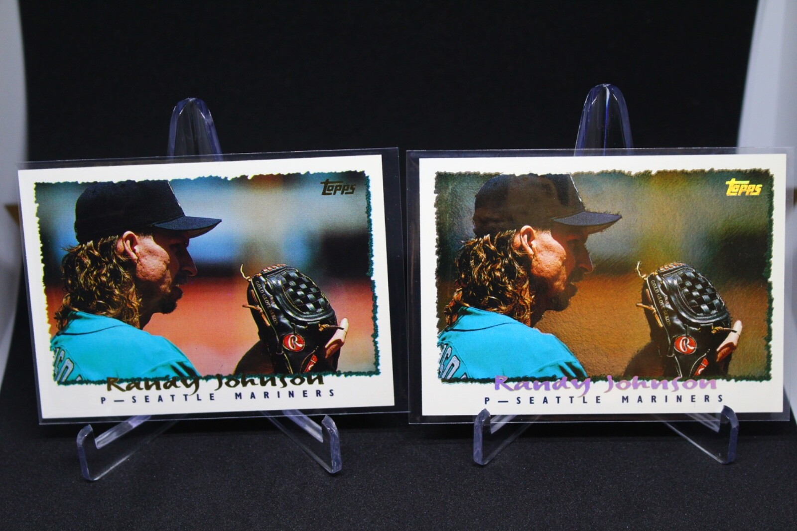 1995 Topps Randy Johnson Base and Cyber Stats Parallel Lot (2)