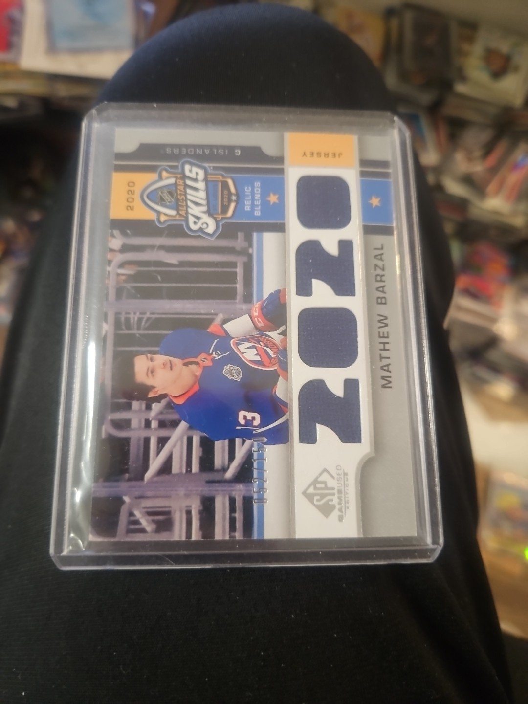 2020-21 SP Game Used NHL All-Star Skills Relic Blends 58/150 Mathew Barzal 0it0