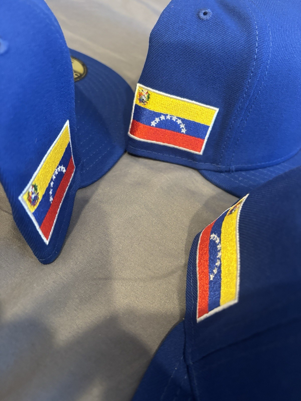 NEW ERA Venezuela 🇻🇪 World Baseball Classic 2026 BLUE FITTED CERRADA Azul HAT