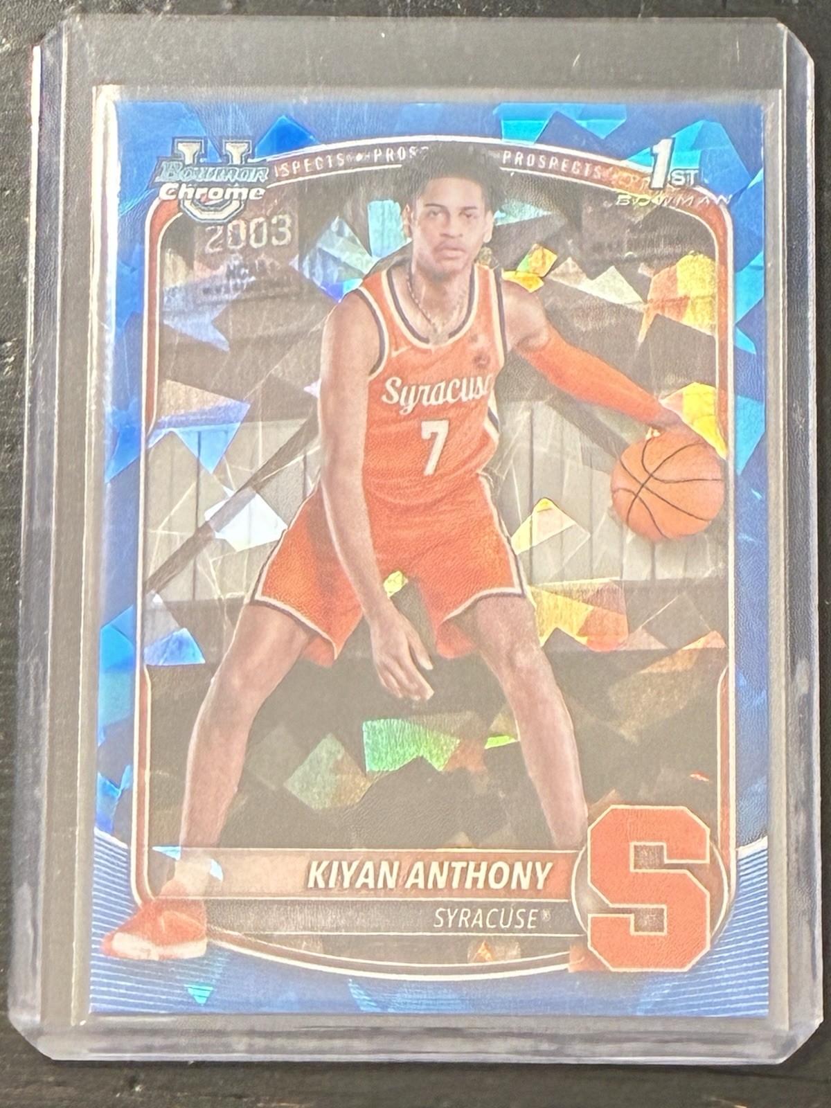 KIYAN ANTHONY 2025-26 BOWMAN CHROME U SAPPHIRE REFRACTOR 1ST #BCP-4 Q3464